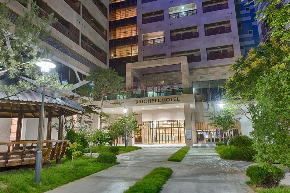 Andong Richell Hotel Екстериор снимка